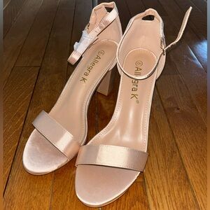 NWOT Allegra K High Heels